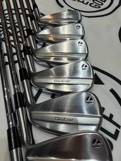 TAYLORMADE P770 (2024) IRONS / 4 - PW / RH / 120g Stiff Flex