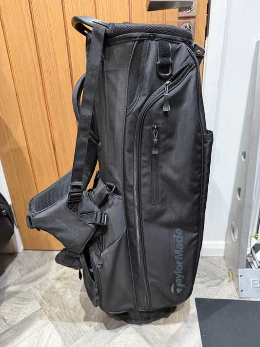 TAYLORMADE FLEX-TECH GOLF CARRY BAG / 4 Way Divide / Black/Black