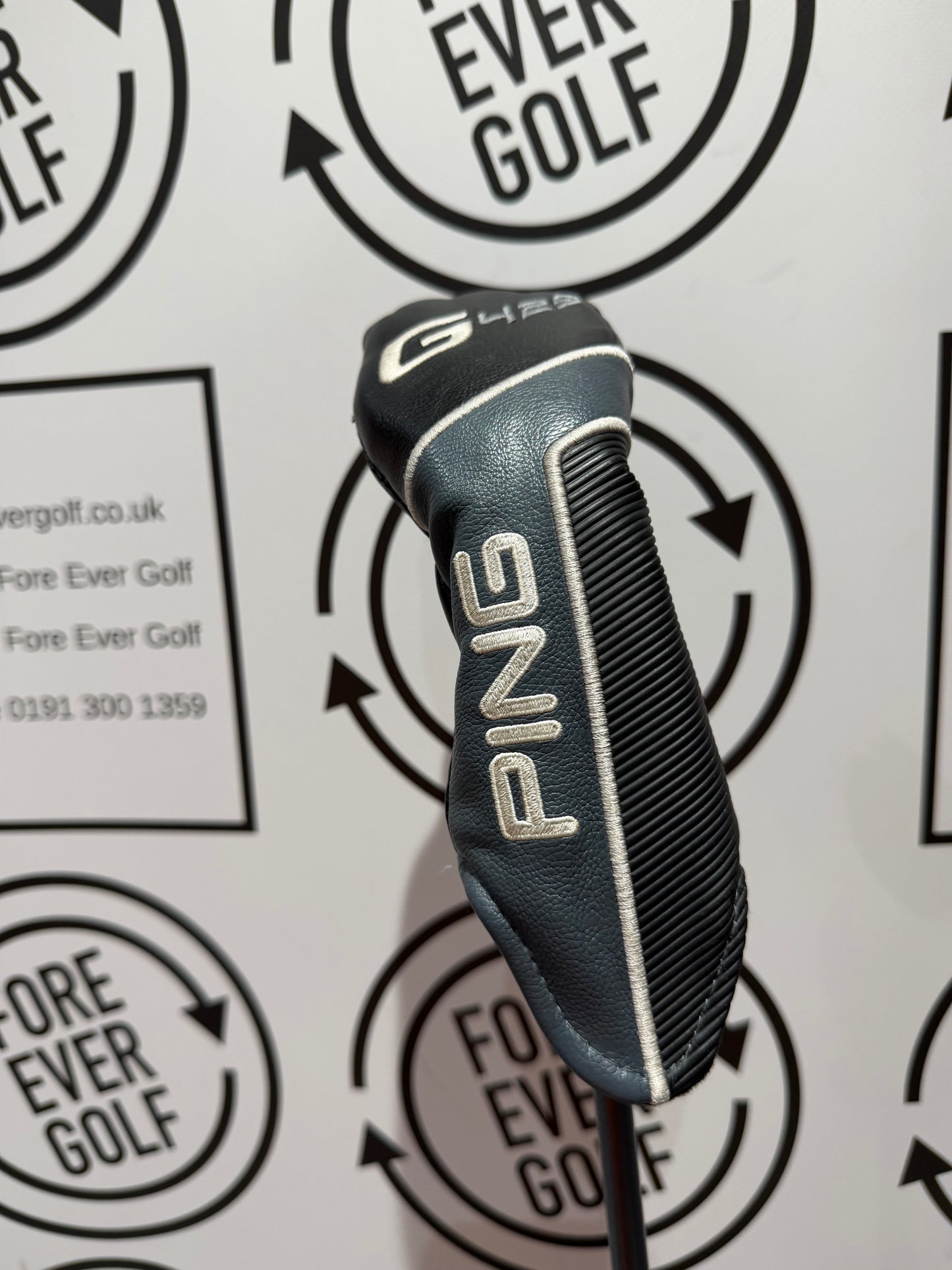 PING G425 4 HYBRID / 22 Degree / Mens RH / 70g Reg Flex