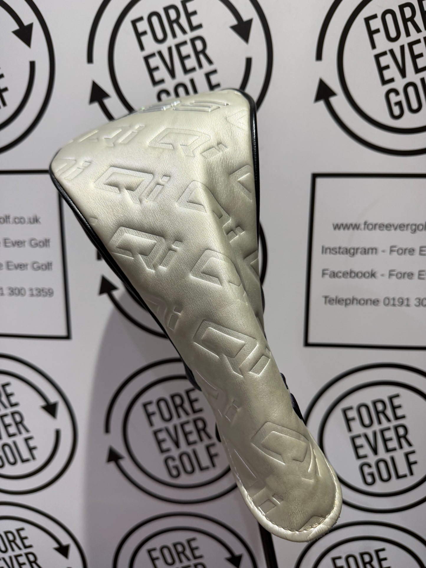 TAYLORMADE Qi35 DRIVER / 10.5 Deg / Mens RH / 50g Regular Flex