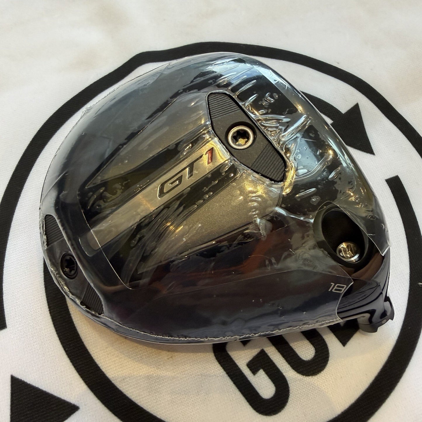 TITLEIST GT1 5 WOOD / 18 Degree / RH / HEAD & HEADCOVER