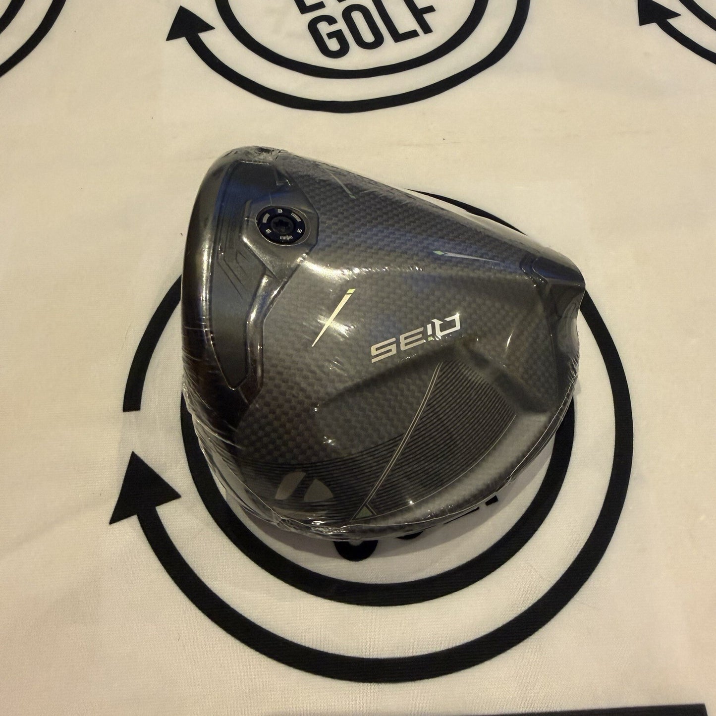TAYLORMADE Qi35 DRIVER / 10.5 Deg / Mens RH / HEAD ONLY / NEW