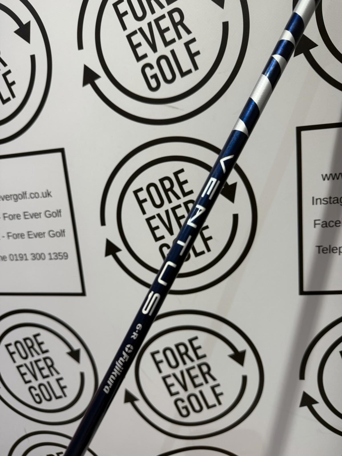 TAYLORMADE SIM2 MAX 4 HYBRID / 22 Degree / Mens RH / 60g Reg Flex / MINT USED