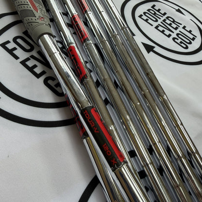 COBRA KING TOUR IRONS / 4 - PW / Mens RH / 120g X-Stiff Flex / V.GOOD USED