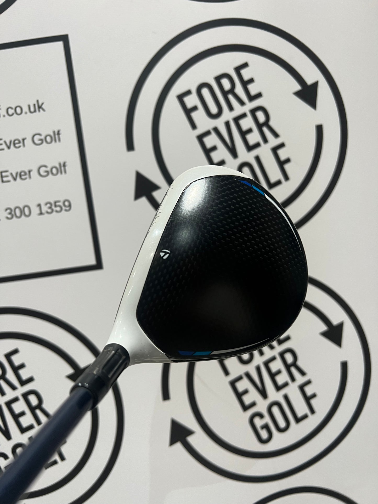 TAYLORMADE SIM2 3 WOOD / 15 Degree / RH / 60g Stiff Flex