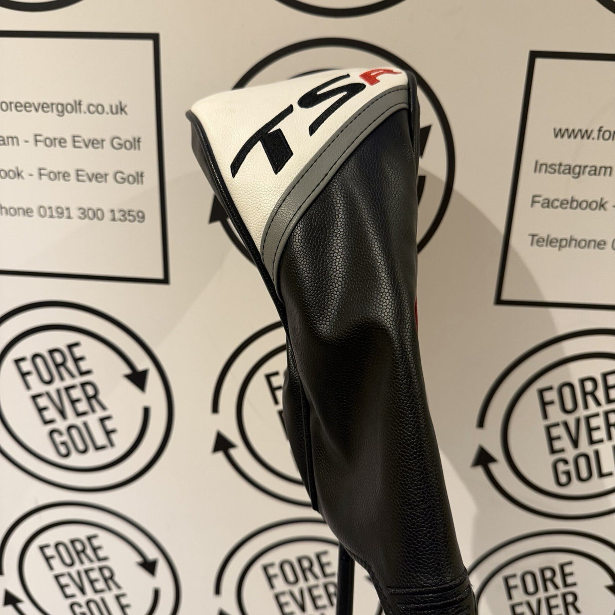 TITLEIST TSR2 DRIVER / 11 Deg / Mens RH / 55g Reg Flex / GOOD USED