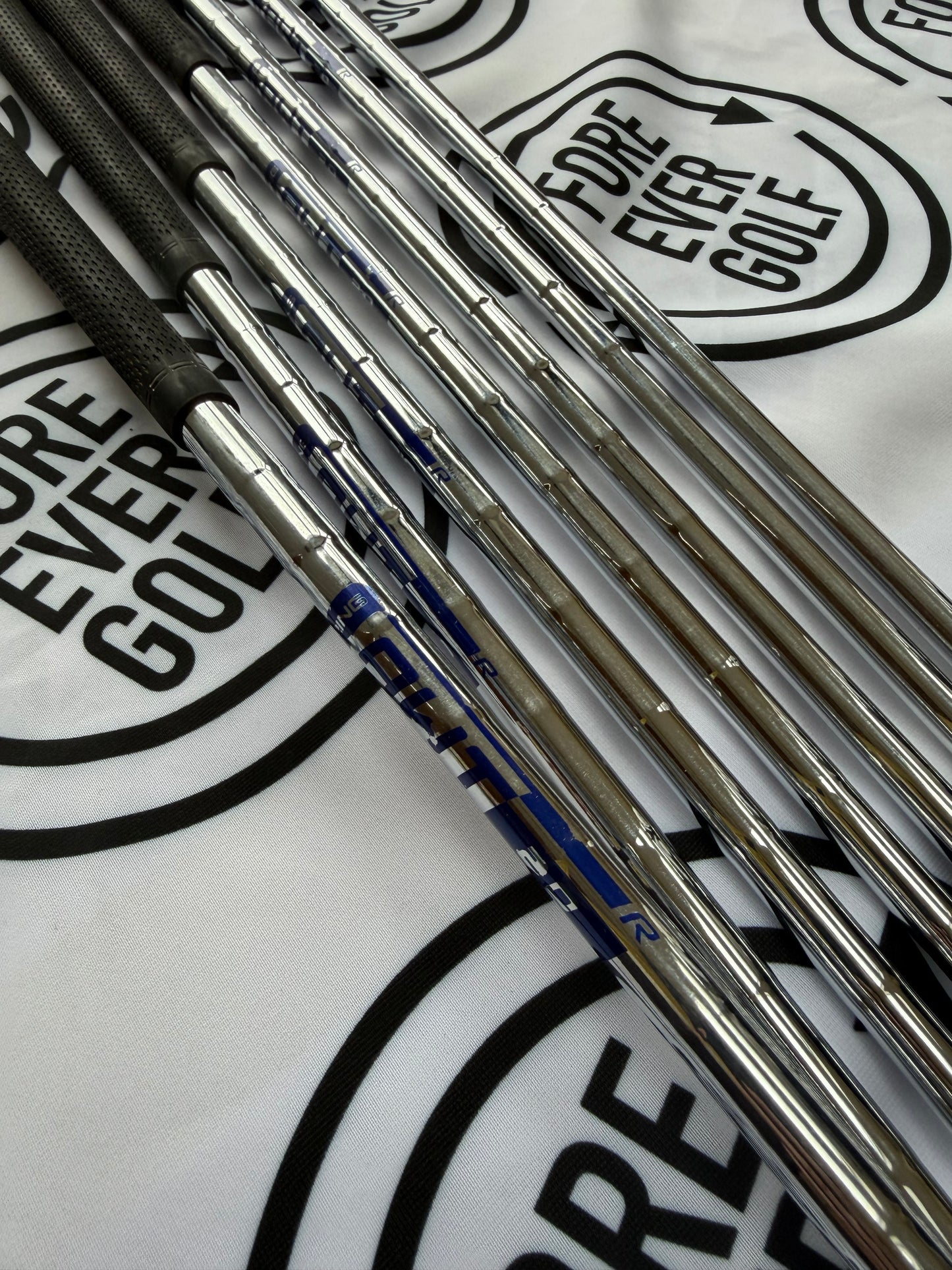 PING i525 IRONS / 5 - UW / BLUE Dot / Mens RH / 98g Reg Flex