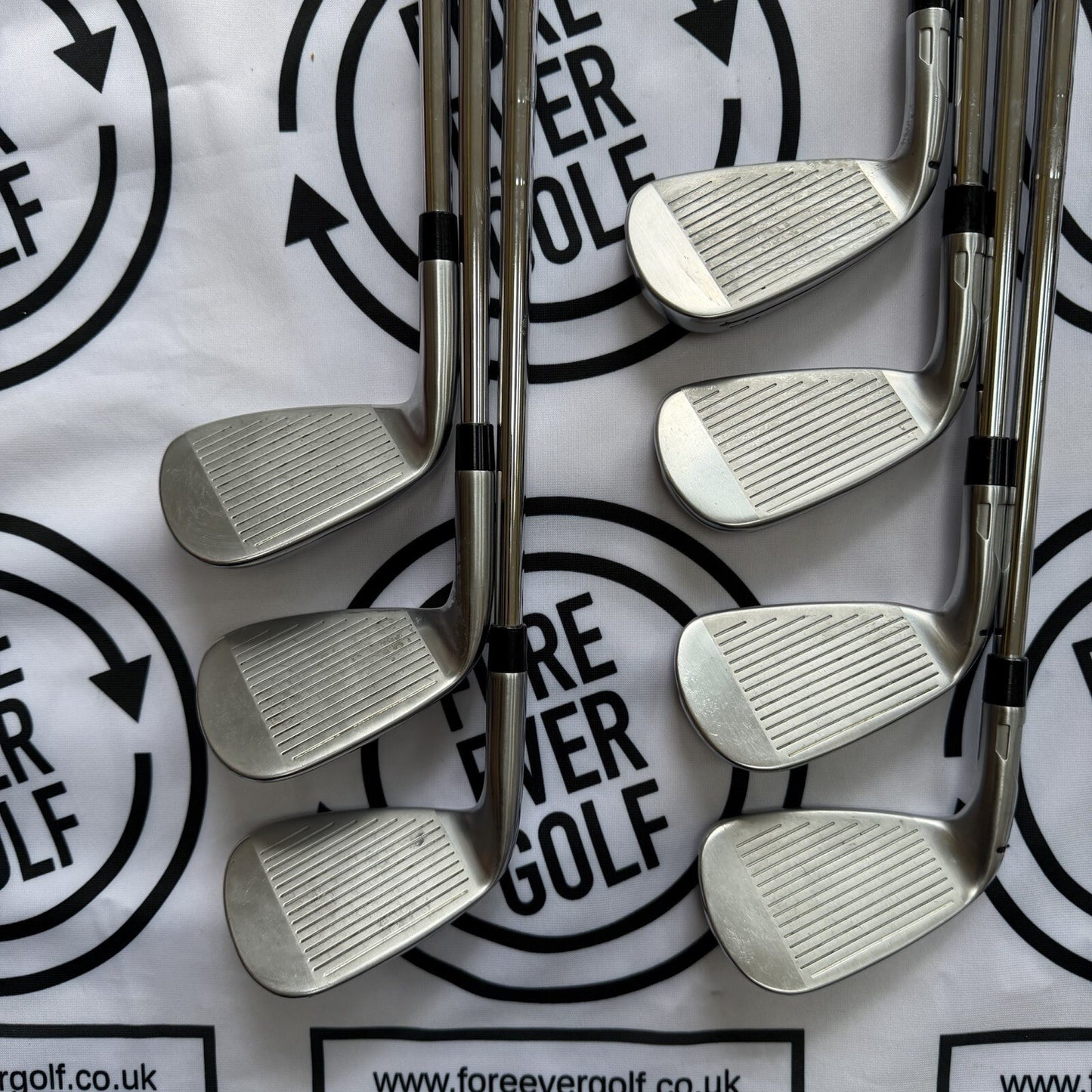 TAYLORMADE Qi IRONS / 5 - AW / Mens RH / 90g Reg Flex / V.GOOD USED