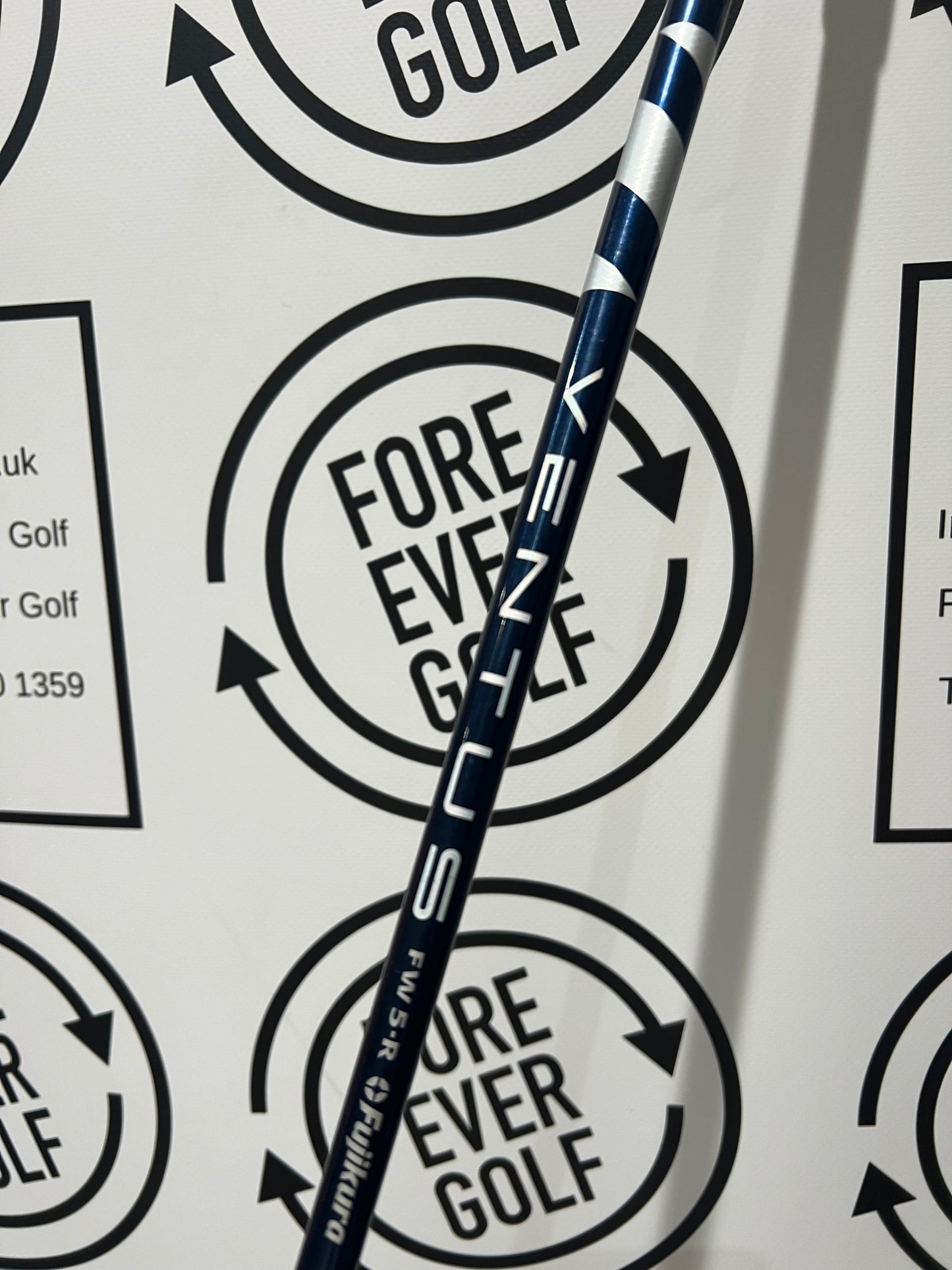 TAYLORMADE SIM MAX 5 WOOD / 18 Degree / RH / 50g Reg Flex
