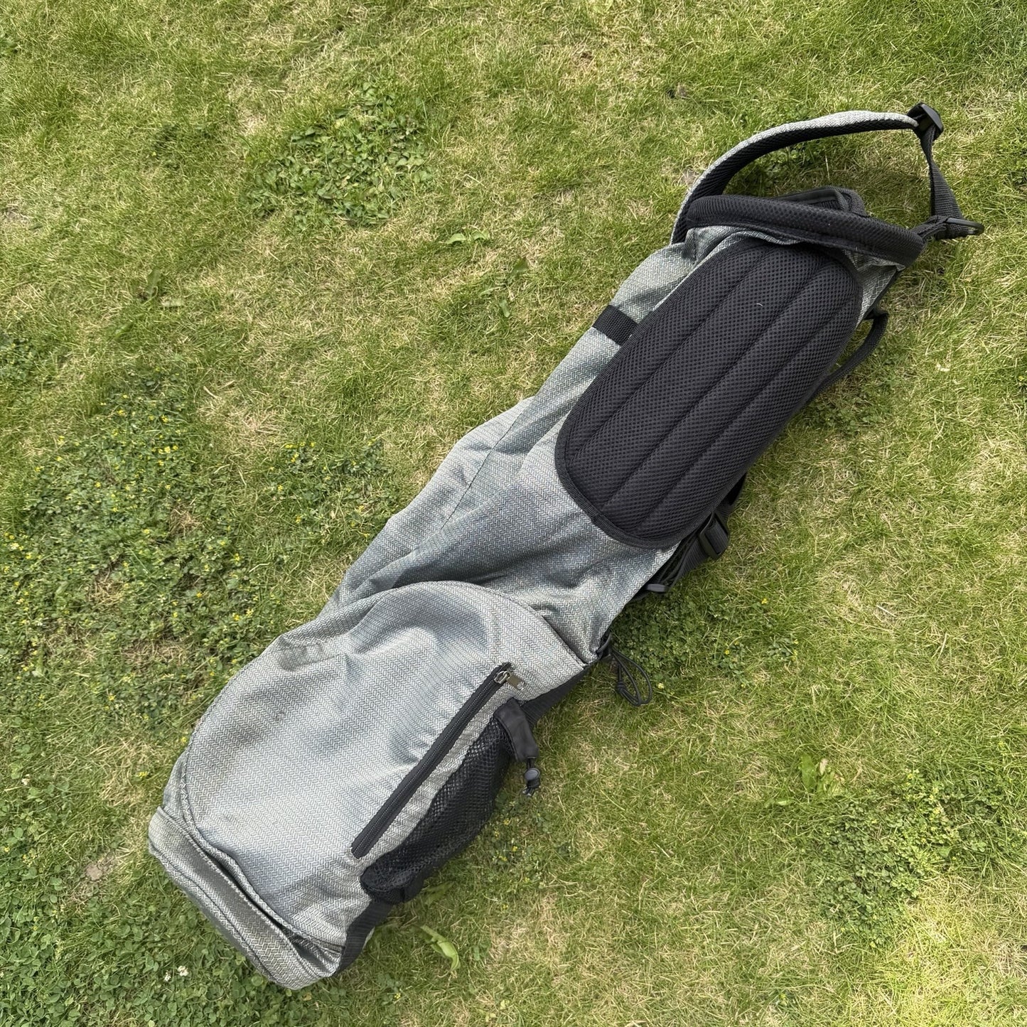 GOLF SUNDAY BAG / Grey/Solver / 2 Way Divide / Lightweight / One Strap / GOOD US