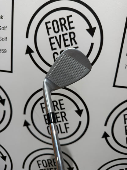 TAYLORMADE Qi GAP WEDGE / RH / 85g Stiff Flex