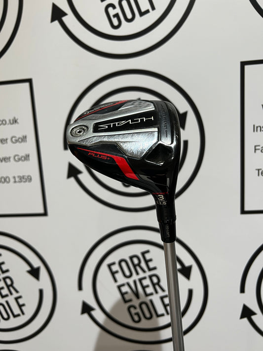 TAYLORMADE STEALTH PLUS+ ROCKET 3 WOOD / 13.5 Deg / RH / 60g Stiff Flex