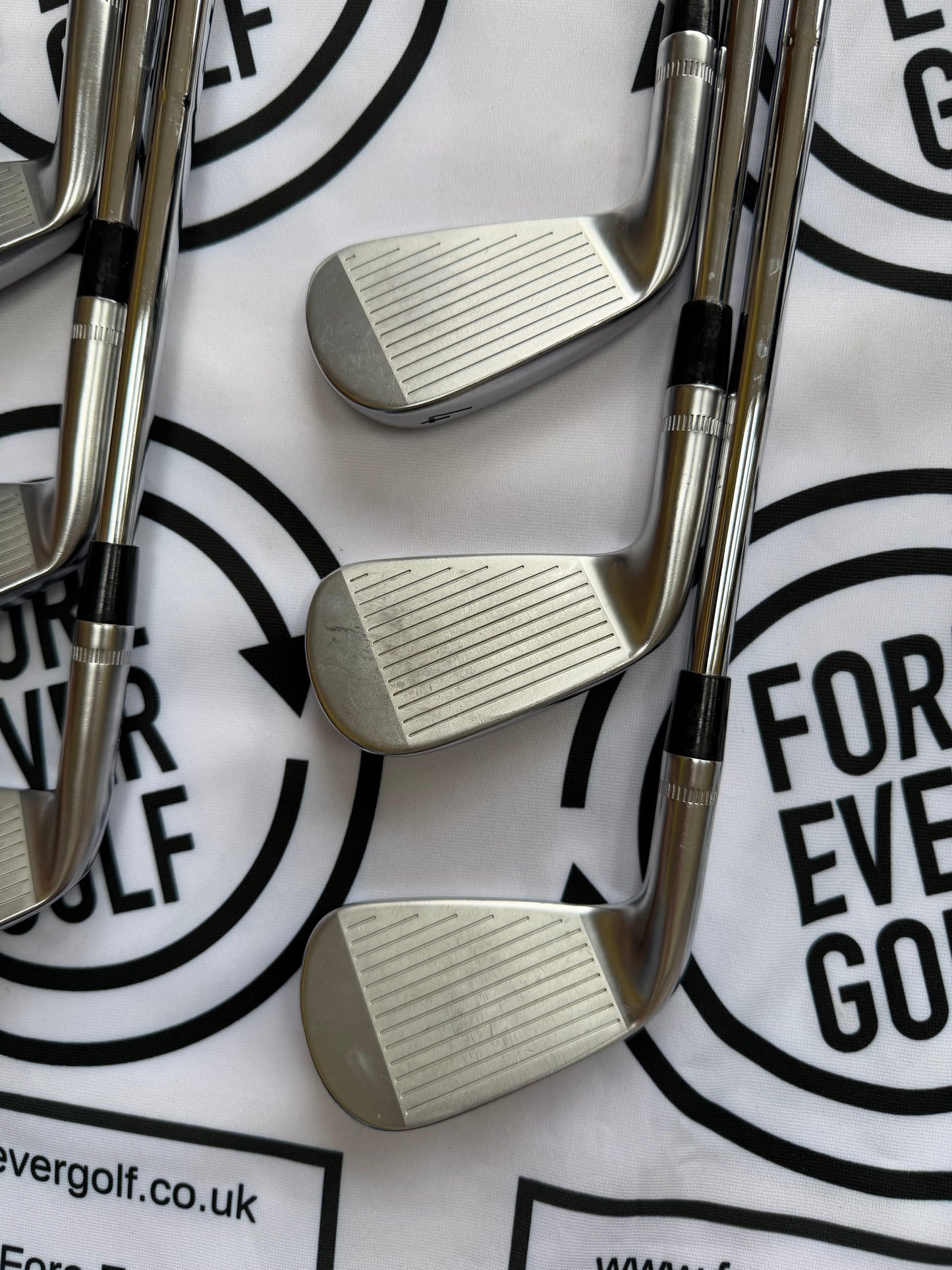 CALLAWAY APEX CB FORGED (‘24) IRONS / 4 - 9 / Mens RH / 120g X-Stiff Flex