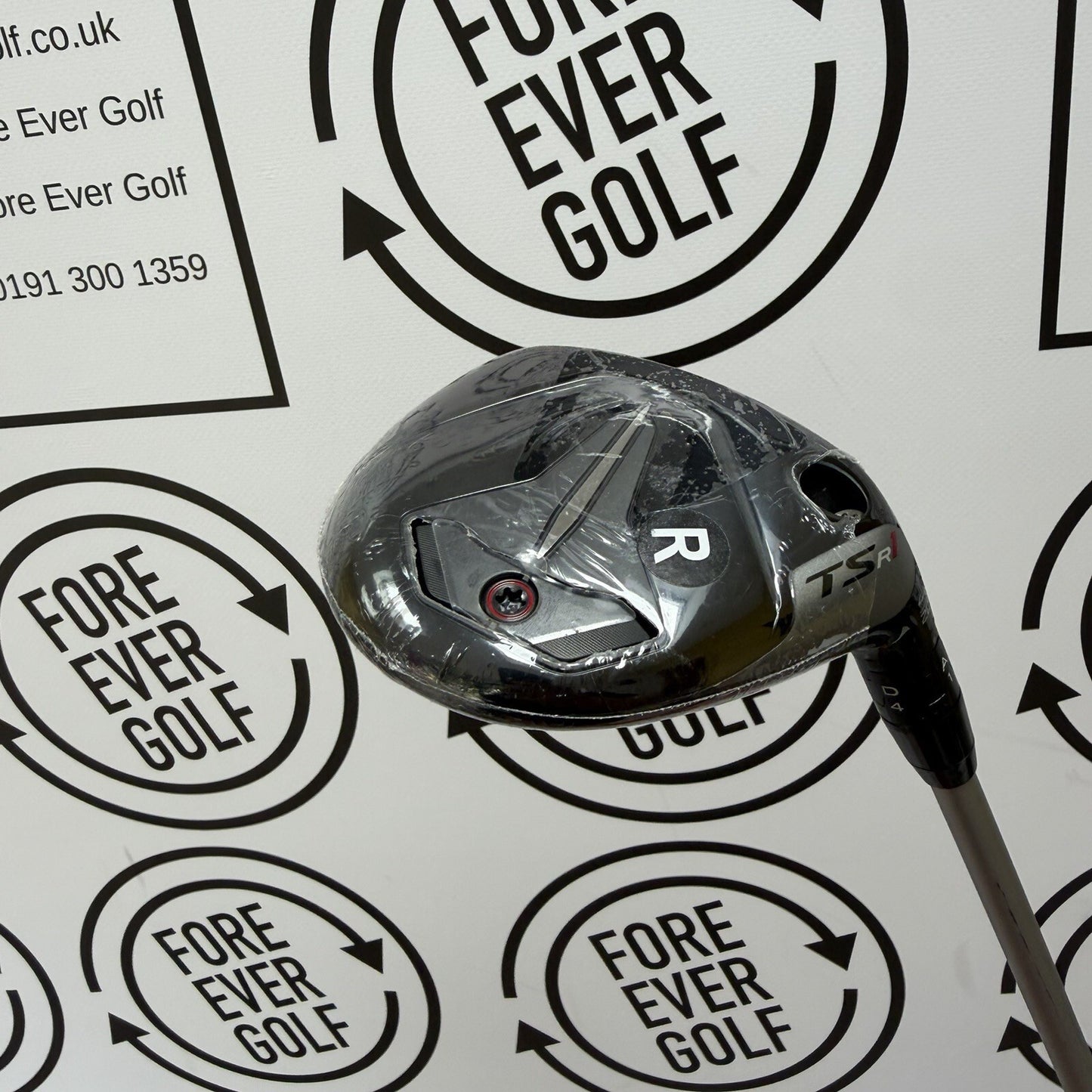 TITLEIST TSR1 4 HYBRID / 20 Degree / RH / 50g Reg Flex / NEW