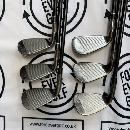 TAYLORMADE M2 IRONS / 7 - PW + AW + SW / RH / 65g Reg Flex Graphite Shafts
