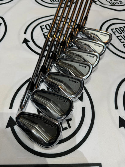MIZUNO MP-54 IRONS / 4 - PW / Mens RH / 115g Stiff Flex