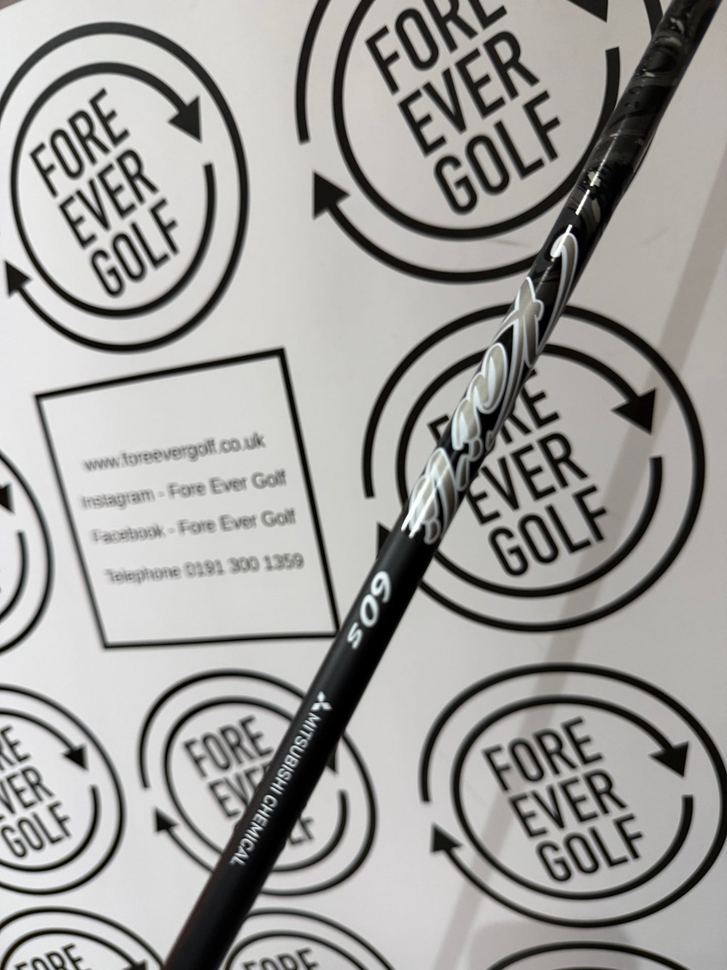 TAYLORMADE Qi35 DRIVER / 10.5 Deg / Mens RH / 60g Stiff Flex