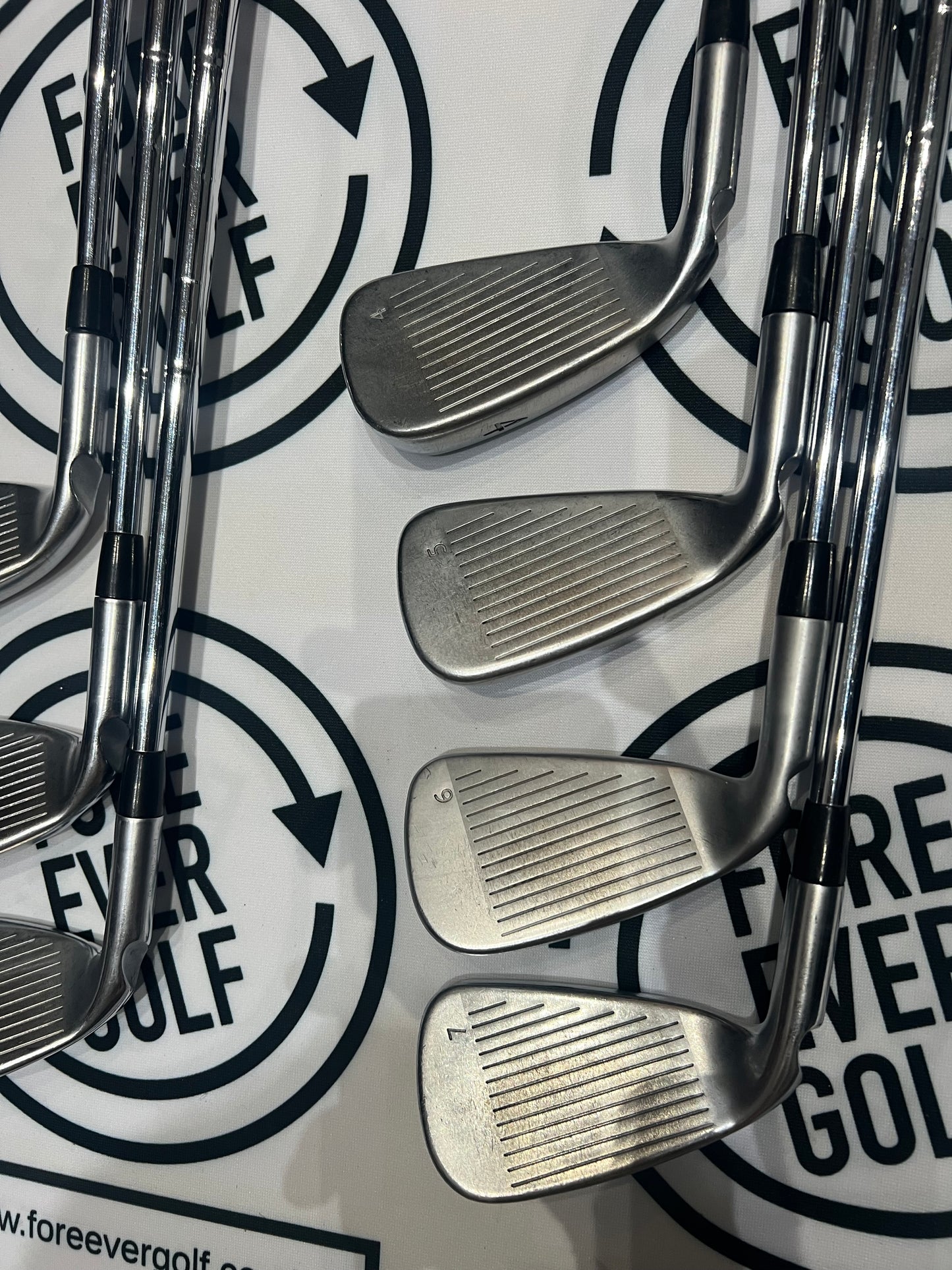 PING G400 IRONS / 4 - PW / Mens RH / 110g Reg Flex / GREEN DOT