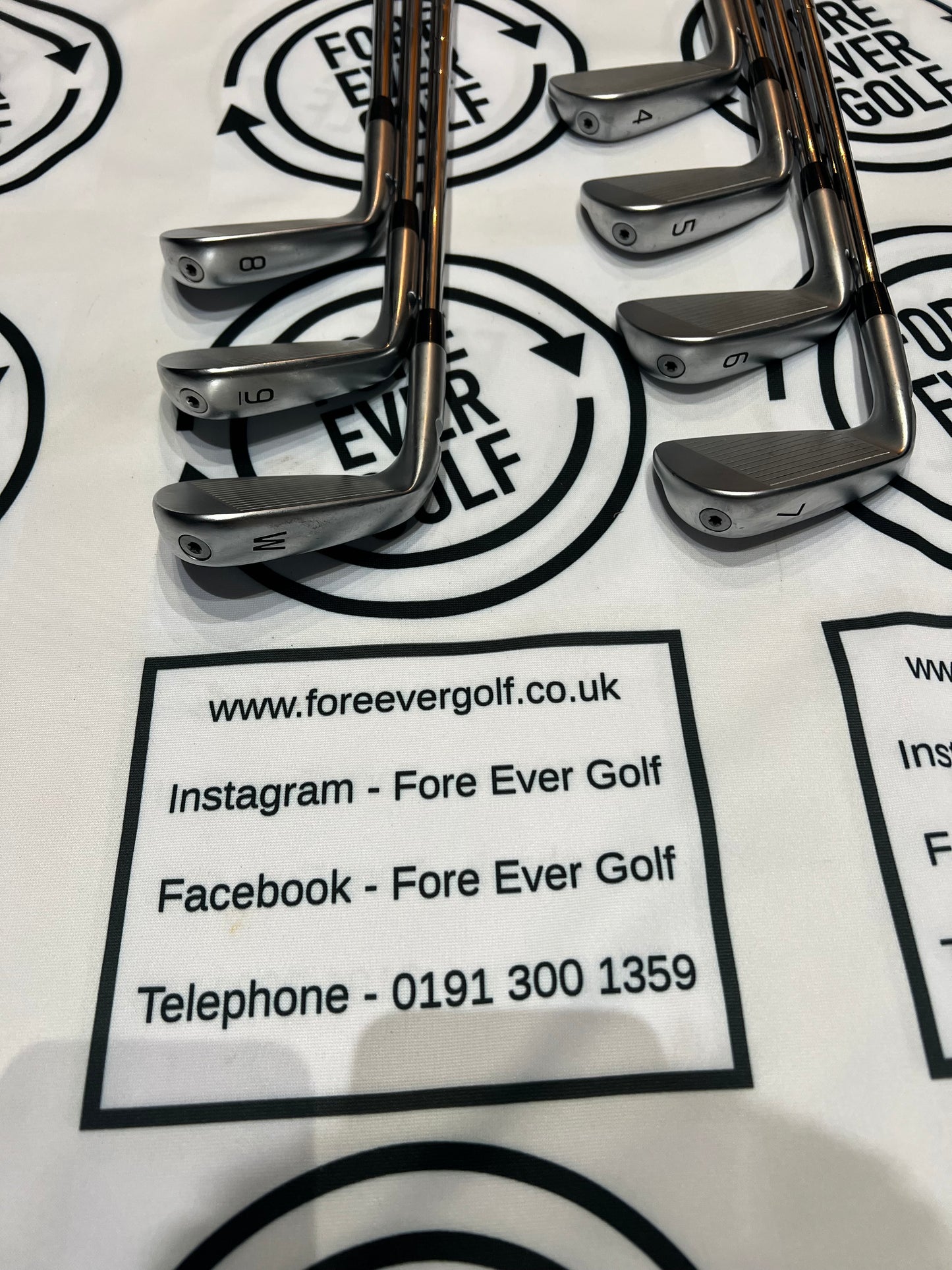 PING BLUEPRINT S IRONS / 4 - PW / RH / 105g Stiff Flex / BLUE DOT