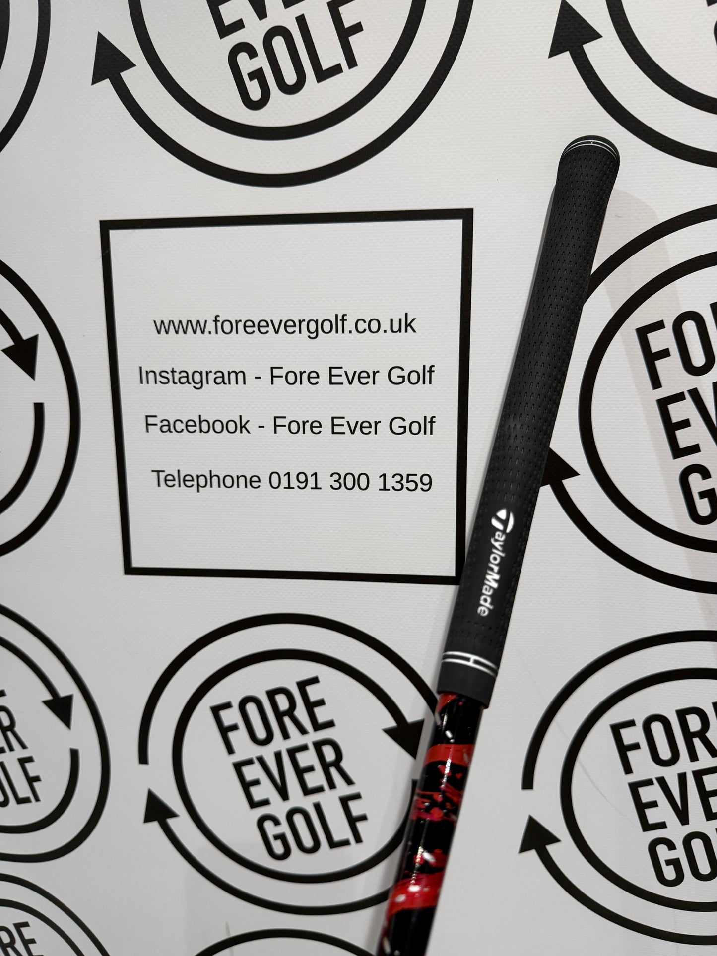 TAYLORMADE Qi10 TOUR 3 HYBRID / 19.5 Deg / RH / 95g X-Stiff Flex