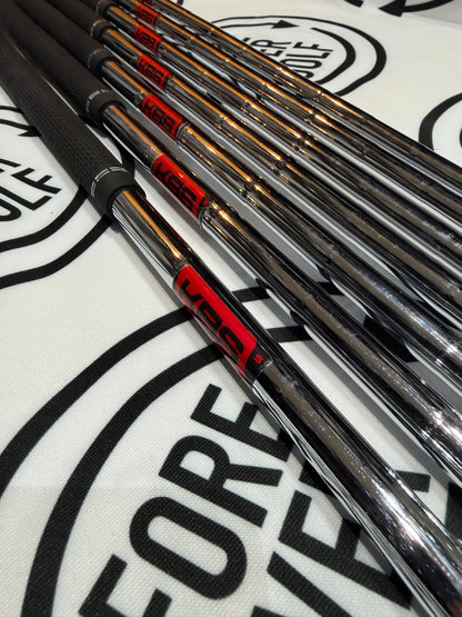 TAYLORMADE P770 (2023) IRONS / 4 - PW / TOUR FST Stiff Flex / RH