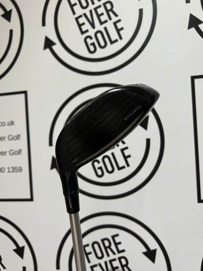 TAYLORMADE STEALTH PLUS+ ROCKET 3 WOOD / 13.5 Deg / RH / 60g Stiff Flex