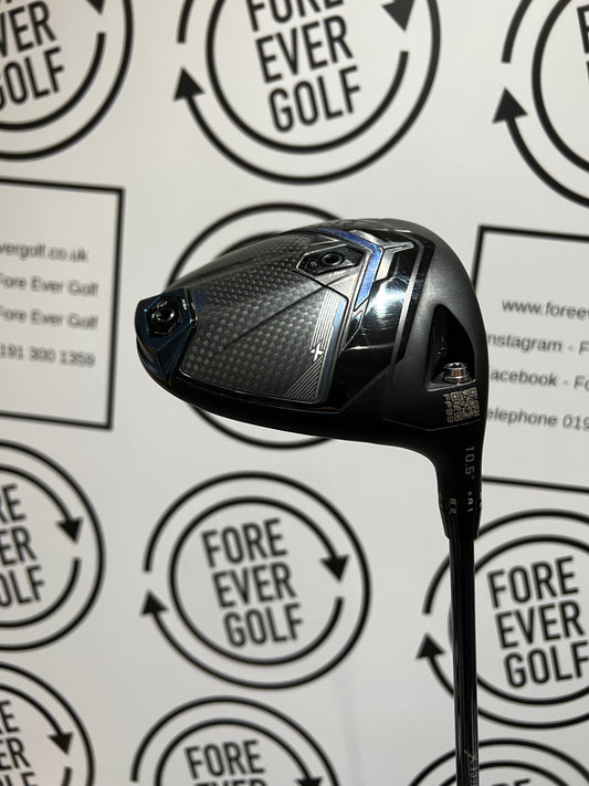 COBRA DS ADAPT X DRIVER / 10.5 Deg / Mens RH / 60g Stiff Flex