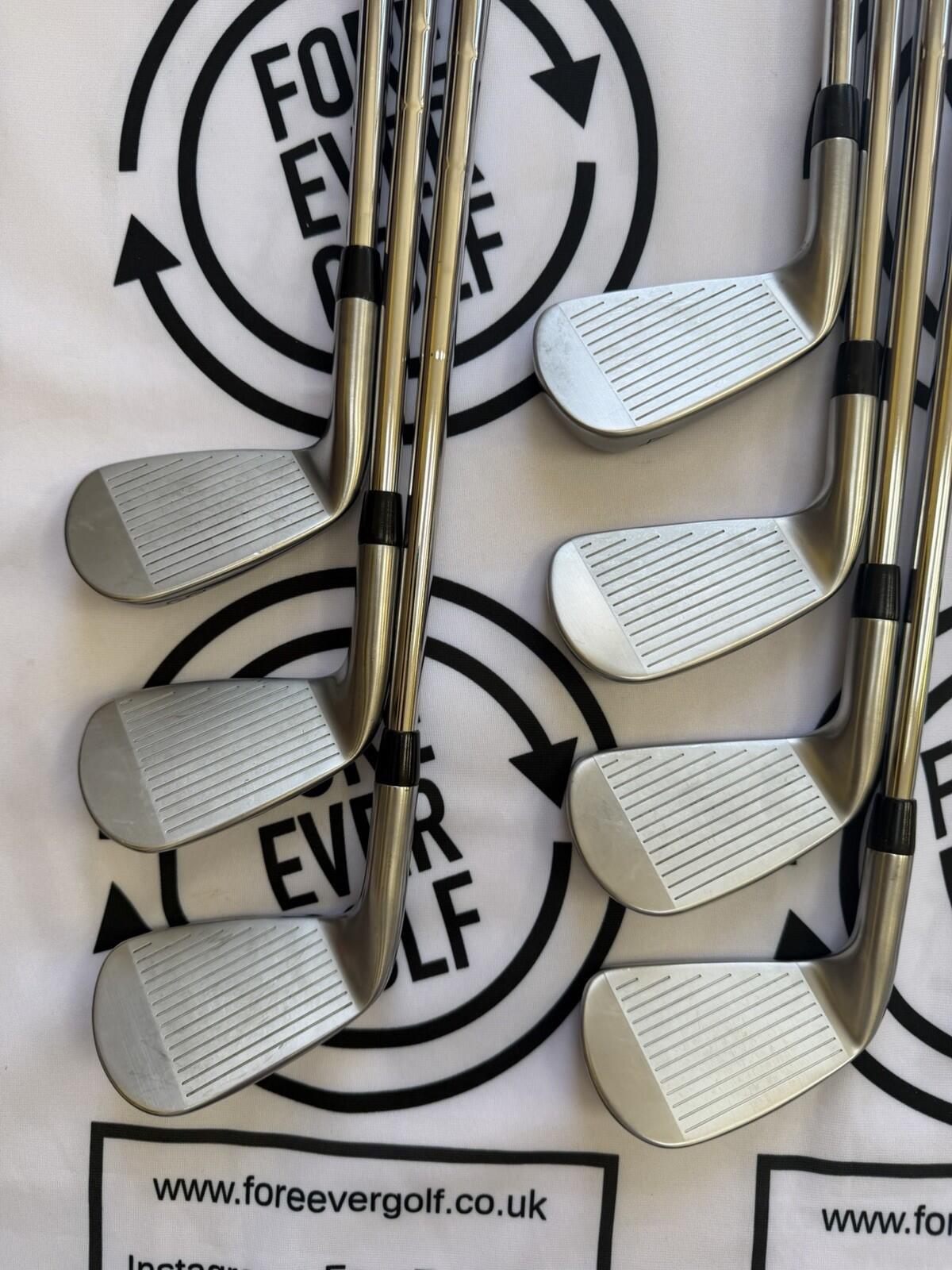 TITLEIST T100/T150 (2025) COMBO IRONS / 4 - PW / RH / 120g Stiff Flex / V.GOOD