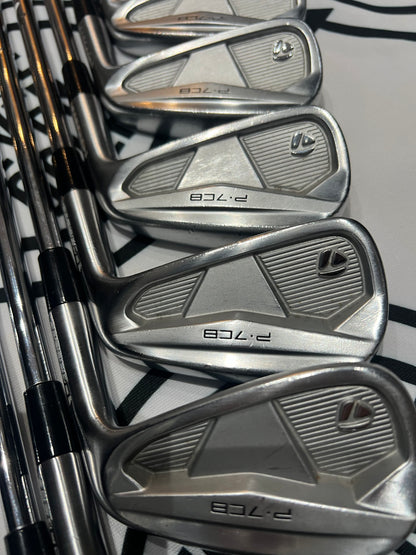 TAYLORMADE P7CB IRONS / 4 - PW / MENS RH / 115g Stiff Flex
