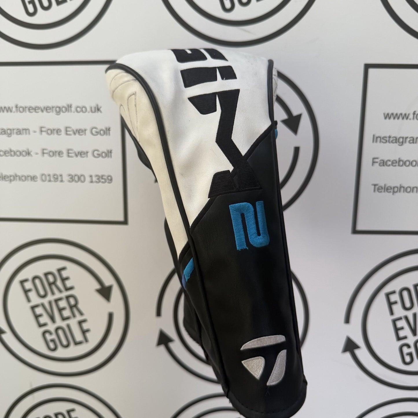 TAYLORMADE SIM2 MAX-D DRIVER / 10.5 Deg / RH / 65g Stiff Flex / GOOD USED