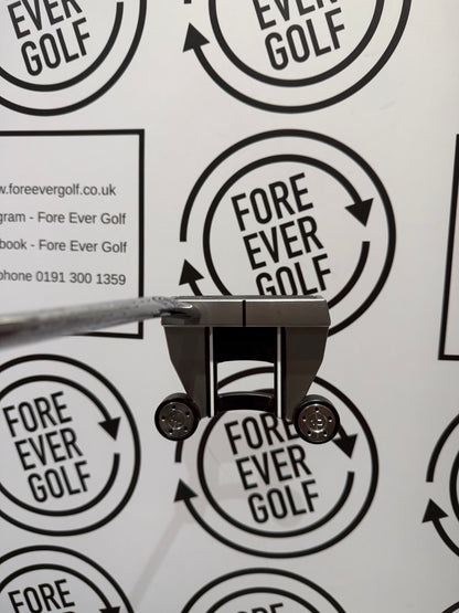 SCOTTY CAMERON FUTURA 6M PUTTER / RH / 36”