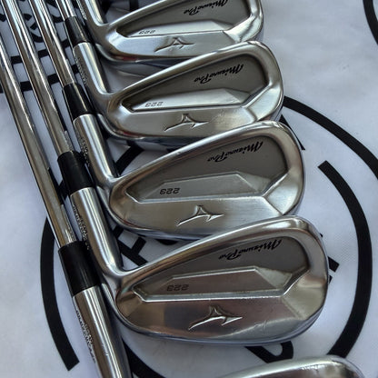 MIZON PRO 223 IRONS / 4 - PW / 115g Stiff Flex / RH / MINT USED