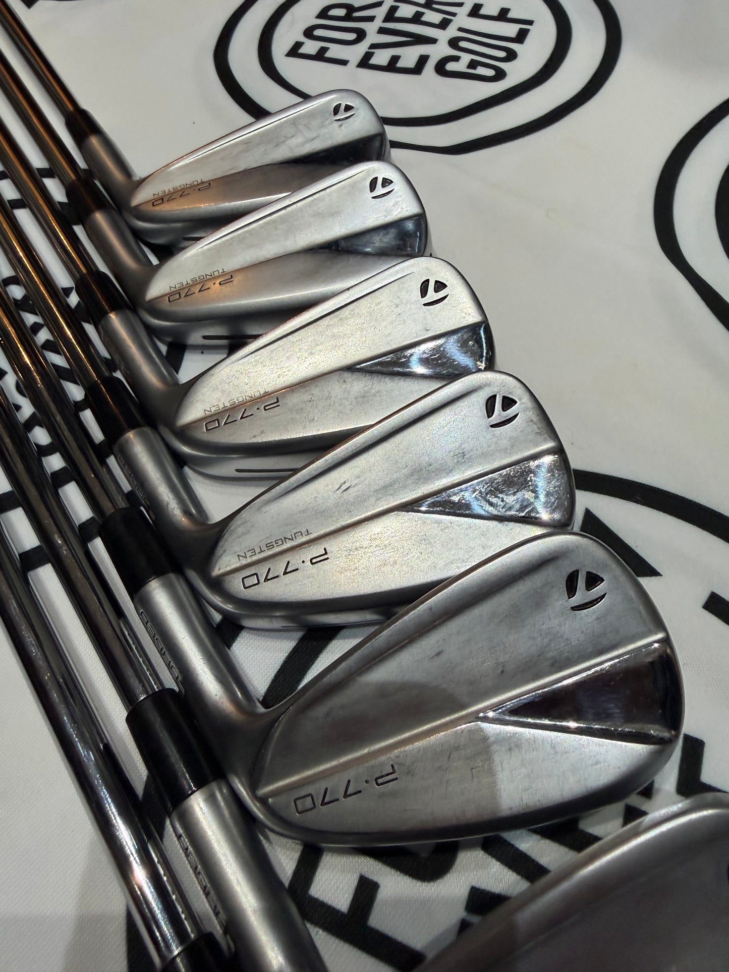 TAYLORMADE P770 (2023) IRONS / 4 - PW / TOUR FST Stiff Flex / RH