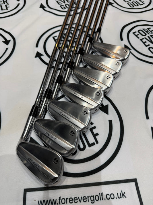 TAYLORMADE P770 (2024) IRONS / 4 - PW / RH / 120g Stiff Flex