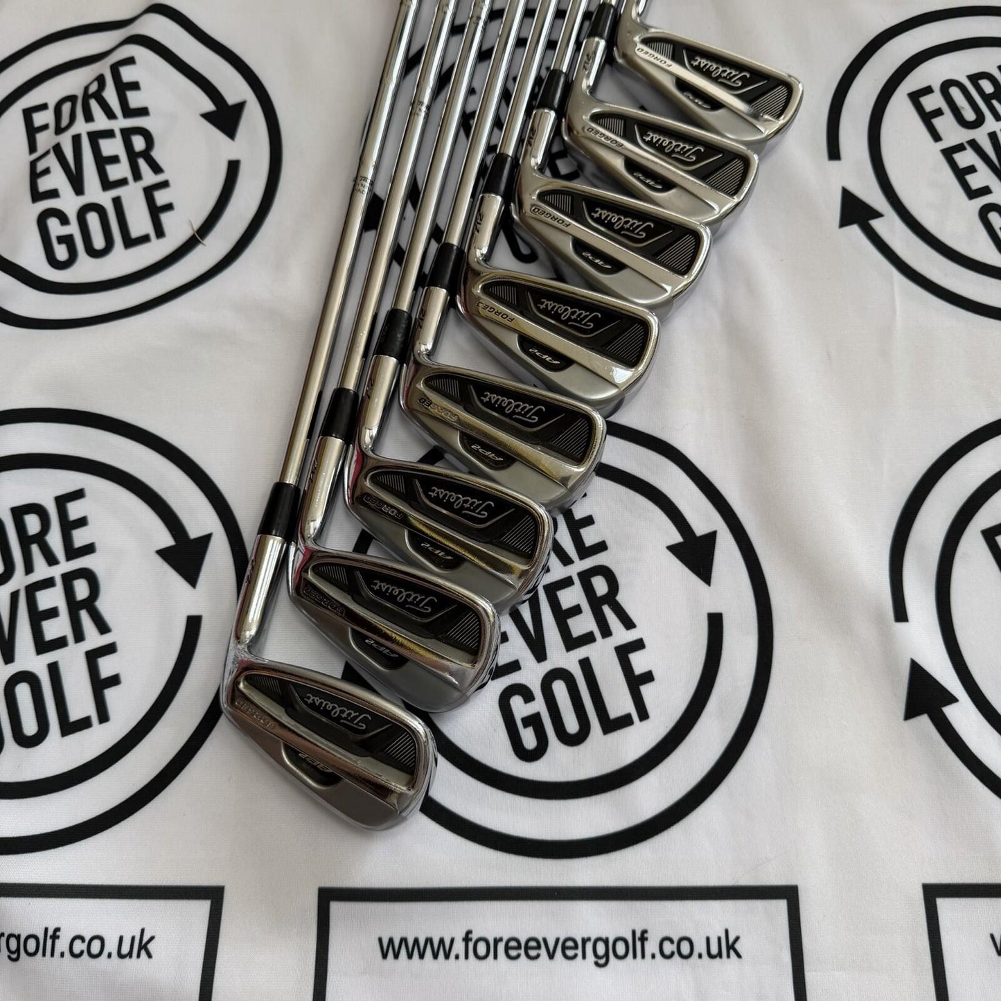 TITLEIST AP2 712 IRONS / 3 - PW / Mens RH / 120g Stiff Flex / GOOD USED