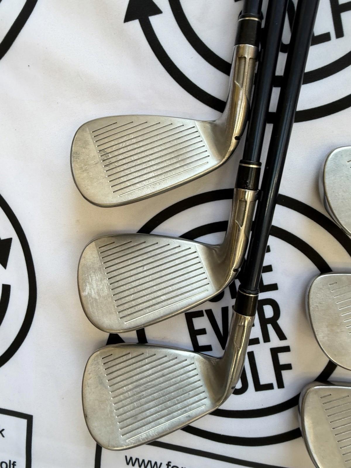 TAYLORMADE SIM2 MAX IRONS / 5 - PW / Mens RH / 60g Reg Flex (Graphite) / GOOD