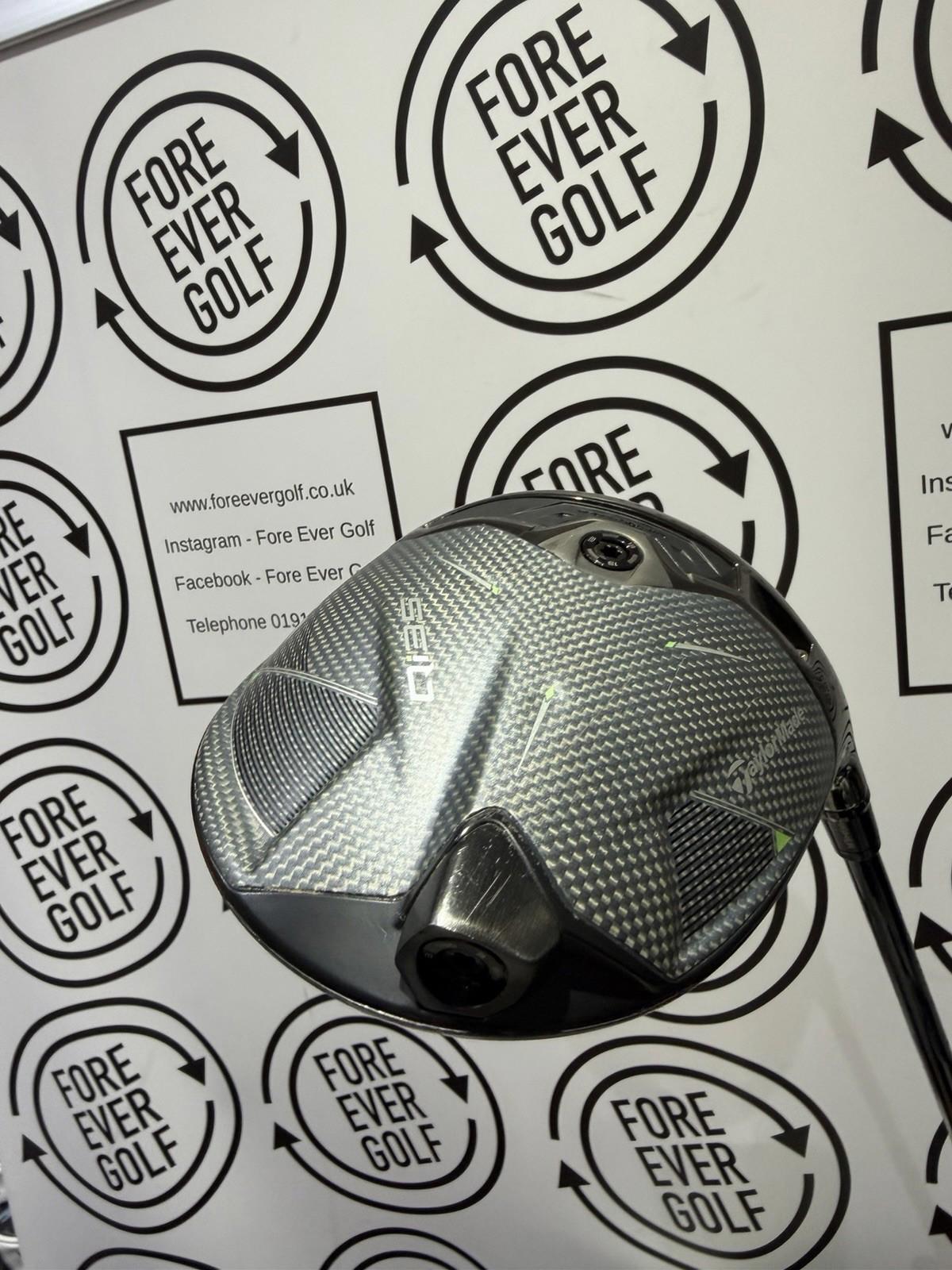 TAYLORMADE Qi35 DRIVER / 9 Deg / RH / ACCRA iW6 M3 Shaft / Reg Flex / MINT USED