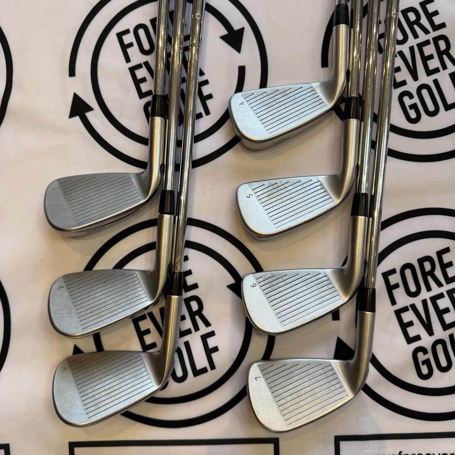 PING i200 IRON SET / 4 - PW / RH / BLUE DOT / 105g Reg Flex / GOOD USED