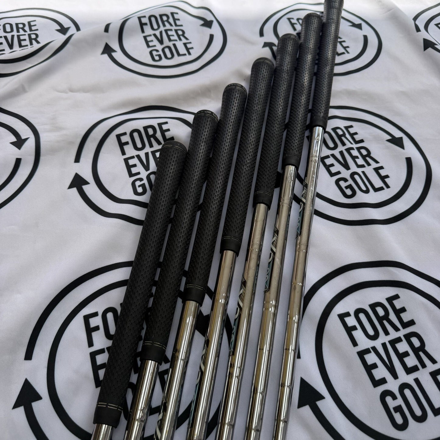 TITLEIST AP2 716 IRONS / 4 - PW / Mens RH / 90g Reg Flex / GOOD USED