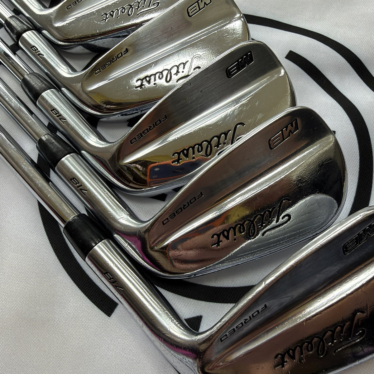 TITLEIST 718 MB IRONS / 4 - PW / RH / X-100 X-Stiff Flex Irons / V.GOOD USED