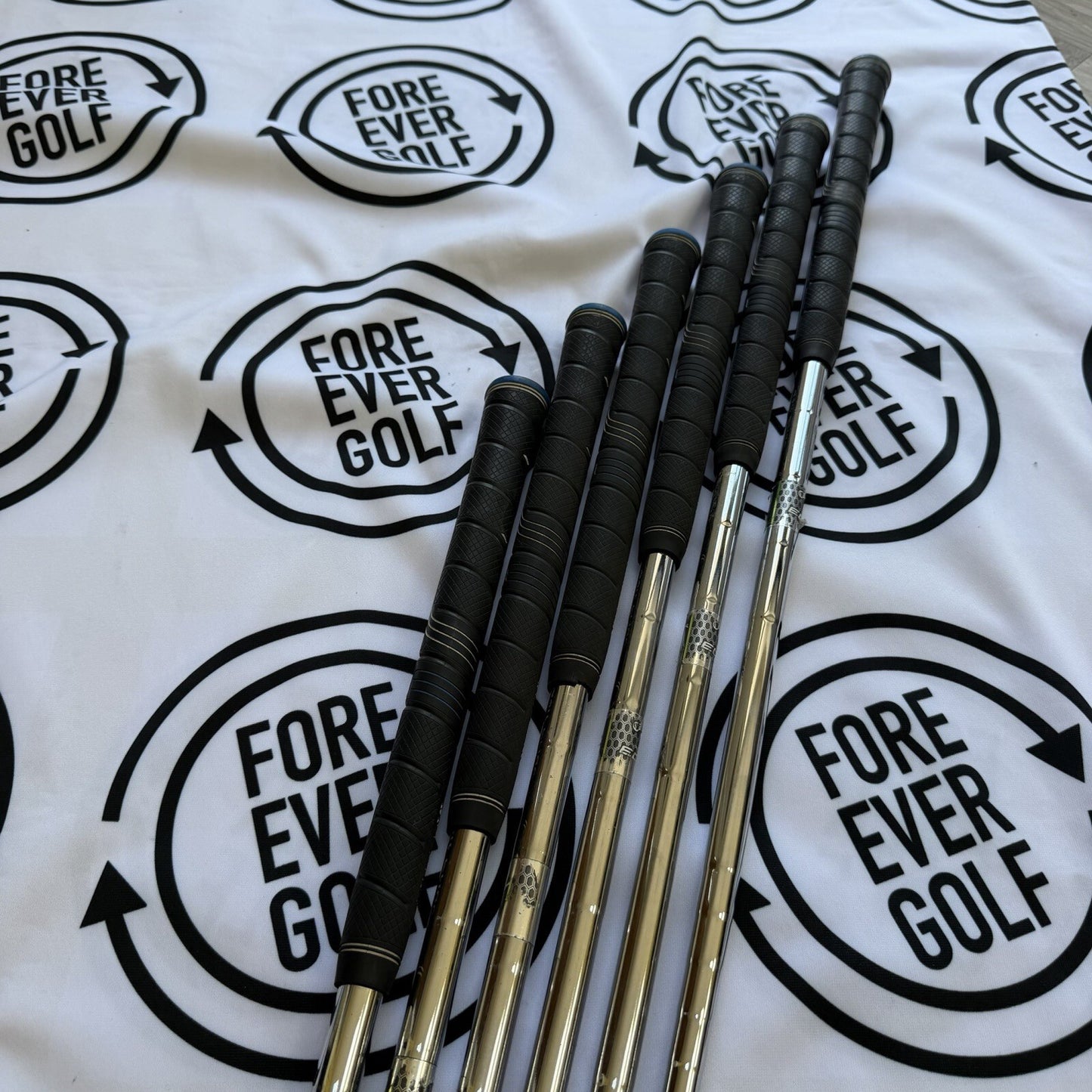 CALLAWAY EDGE IRONS / 6 - SW / Mens RH / Regular Flex / GOOD USED