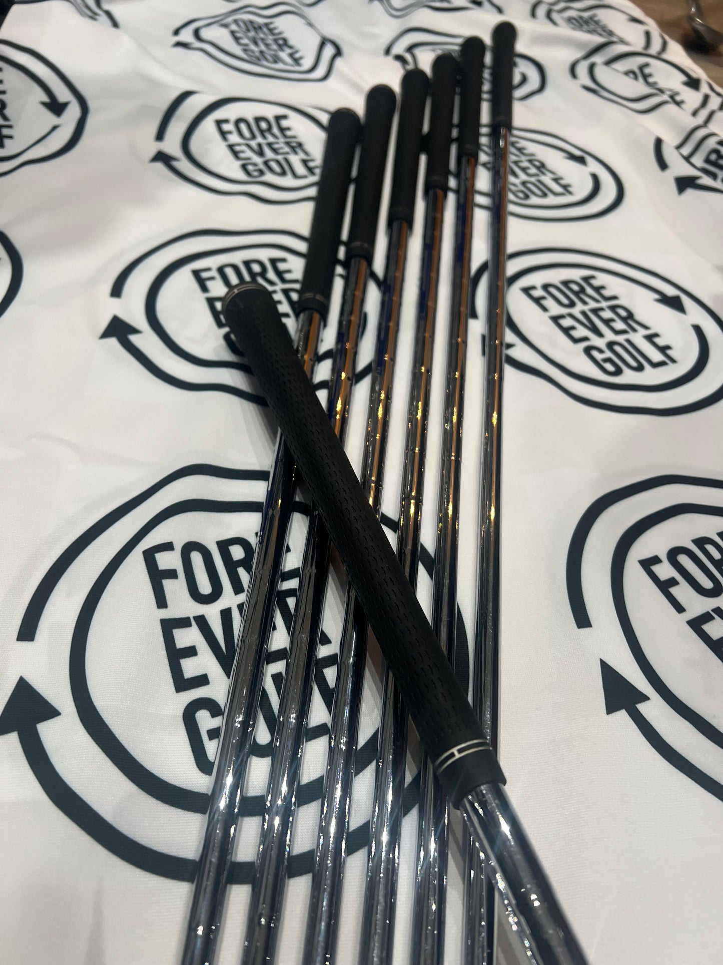 PING G400 IRONS / 4 - PW / BLUE Dot / RH / 98g Reg Flex