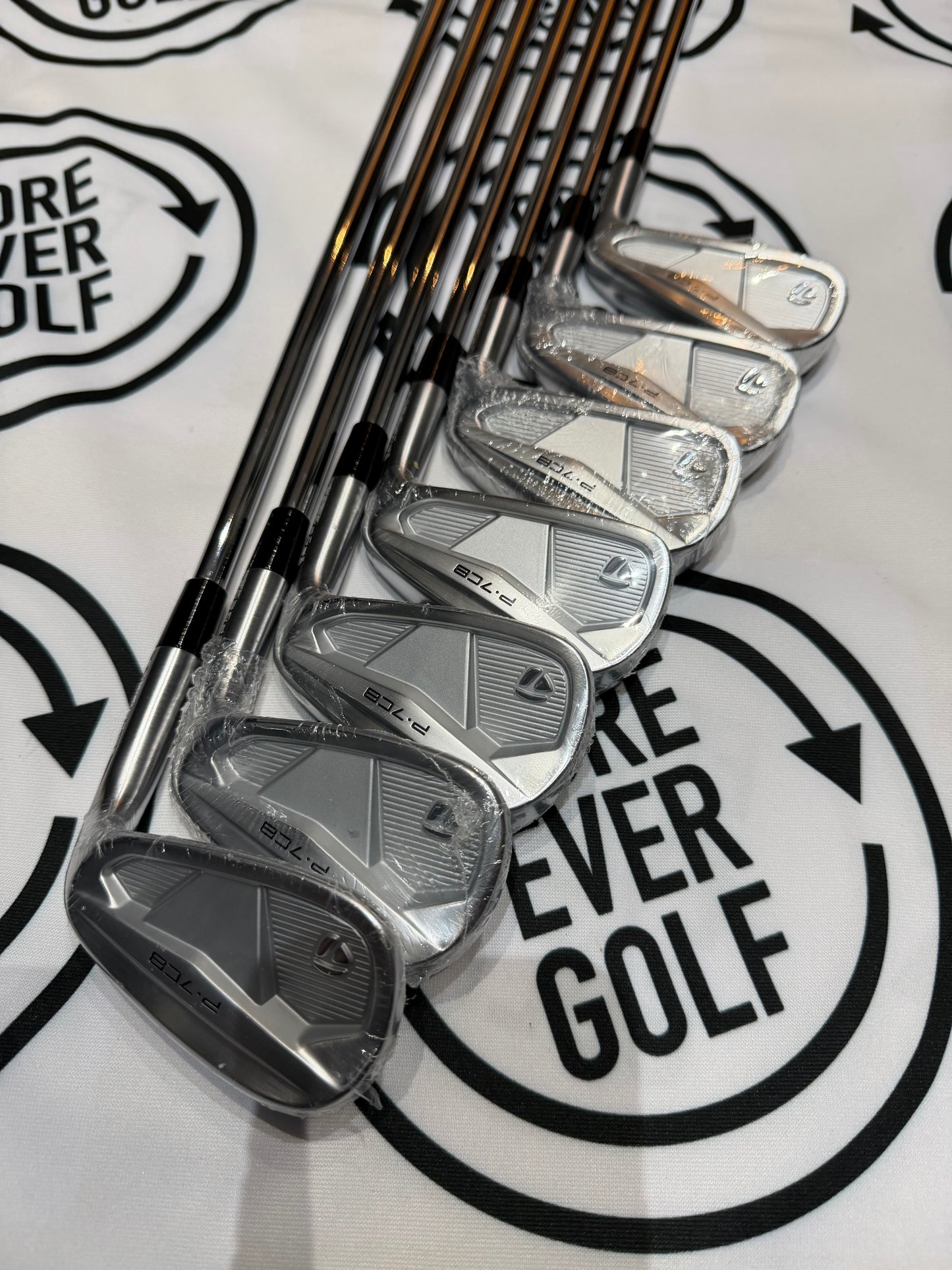 TAYLORMADE P7CB IRONS / 4 - PW / RH / Project X 6.0 Stiff Flex