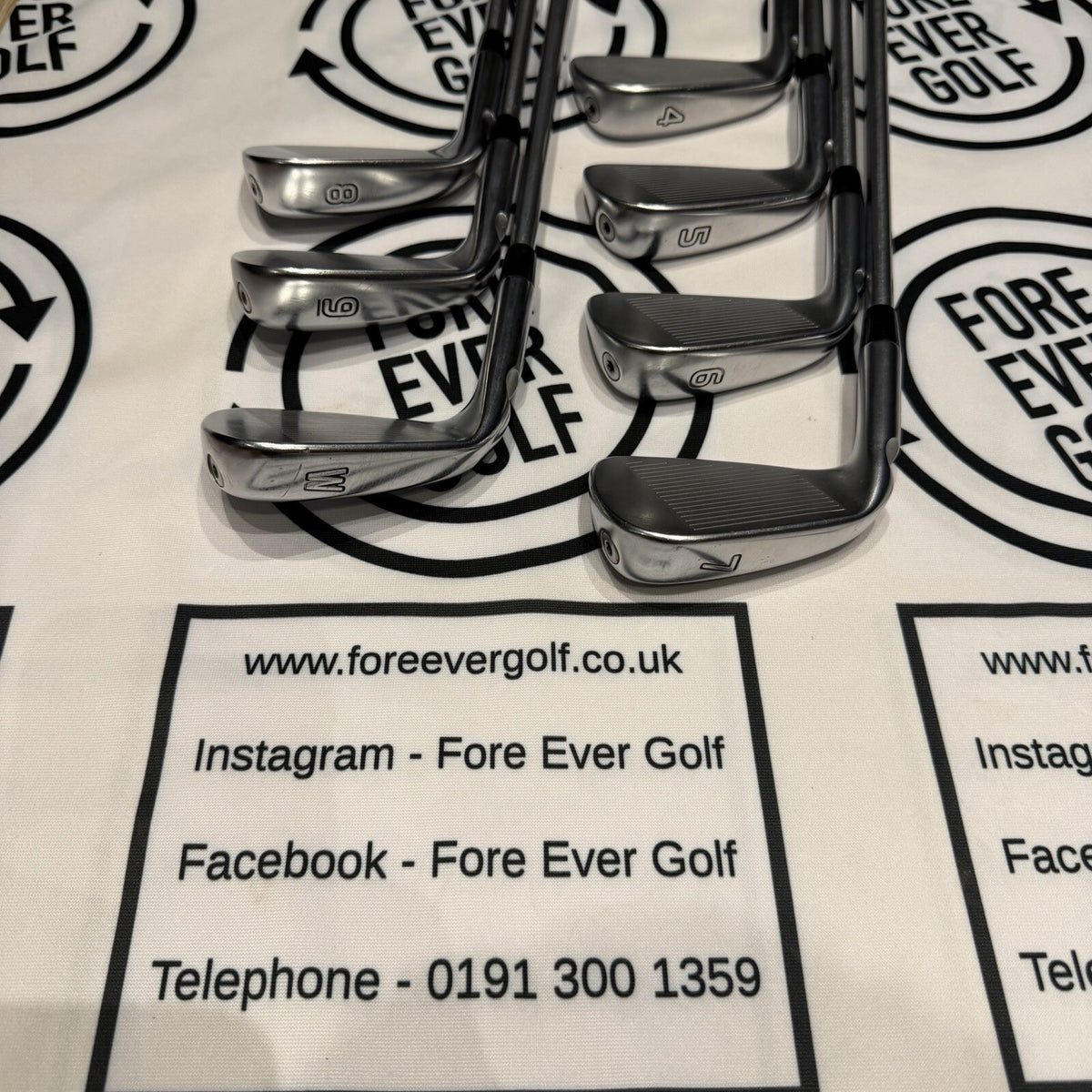 PING i525 IRONS / 4 - PW / Blue Dot / 195g Reg Flex / GOOD USED