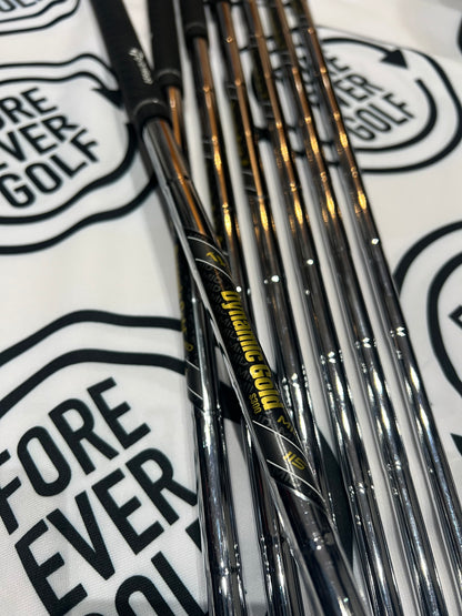 TAYLORMADE P7CB IRONS / 4 - PW / MENS RH / 115g Stiff Flex