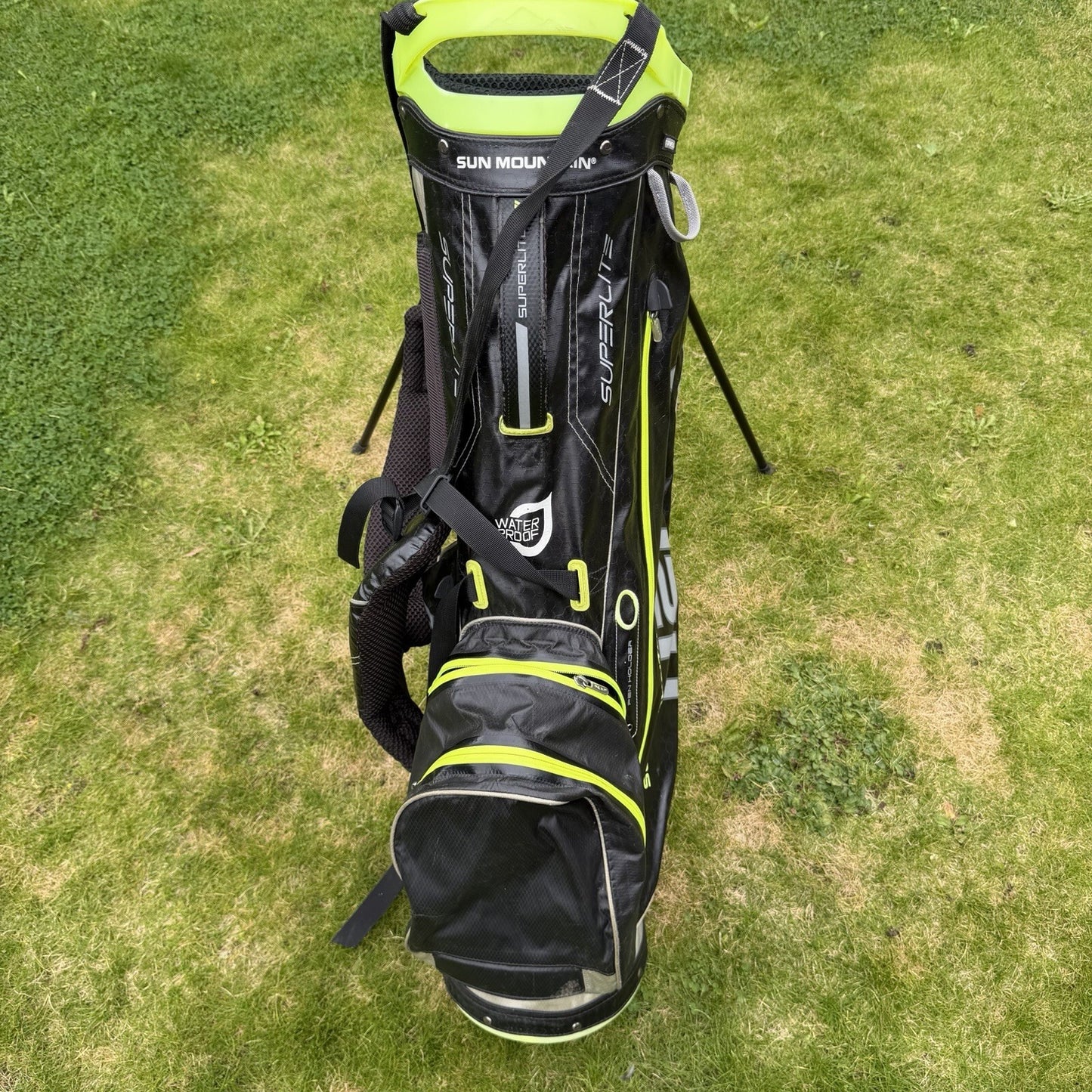 SUN MOUNTAIN H2NO GOLF CARRY BAG / 4 Way Divide / Black/Yellow / OK USED