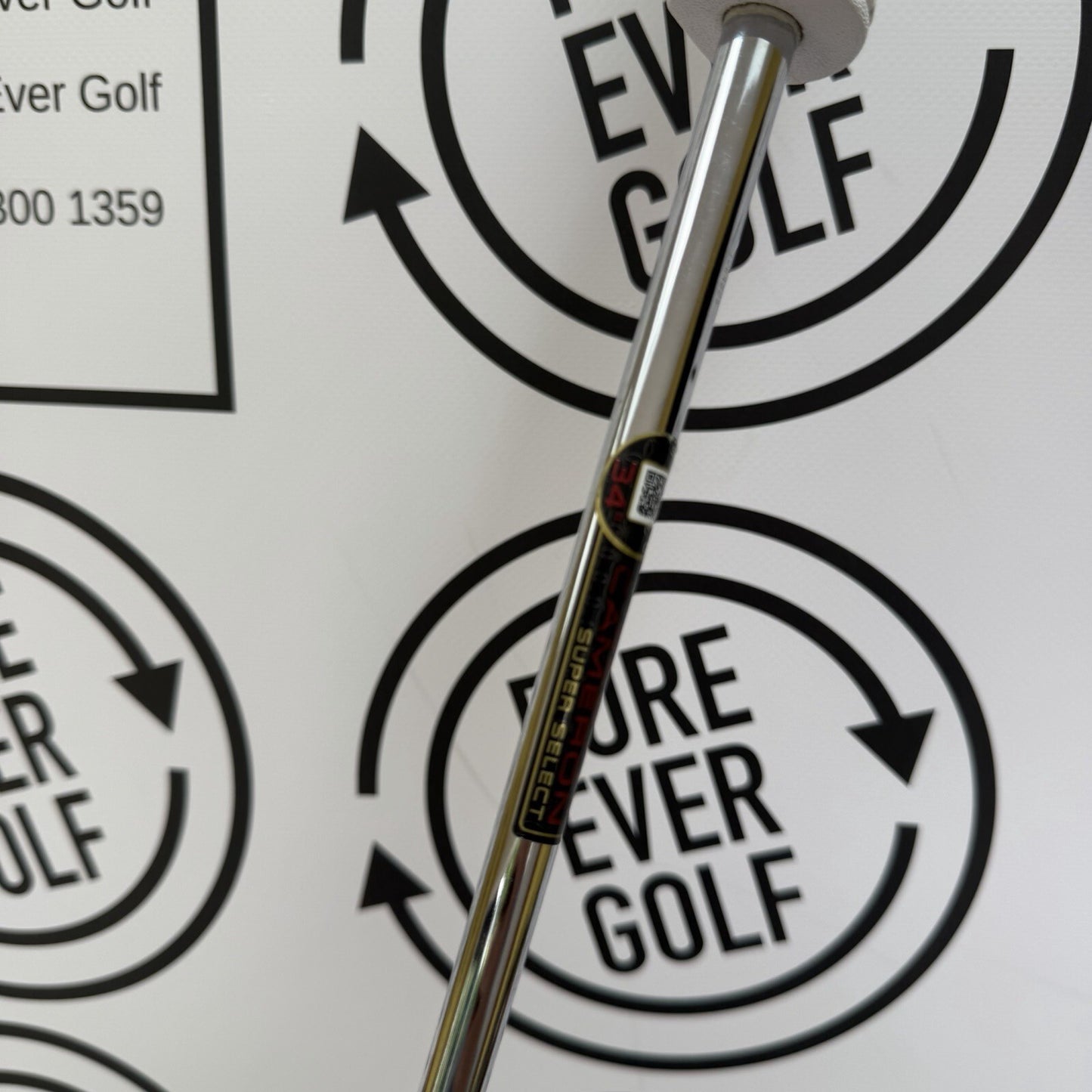 SCOTTY CAMERON SUPER SELECT NEWPORT PUTTER / 34” / RH / GOOD USED