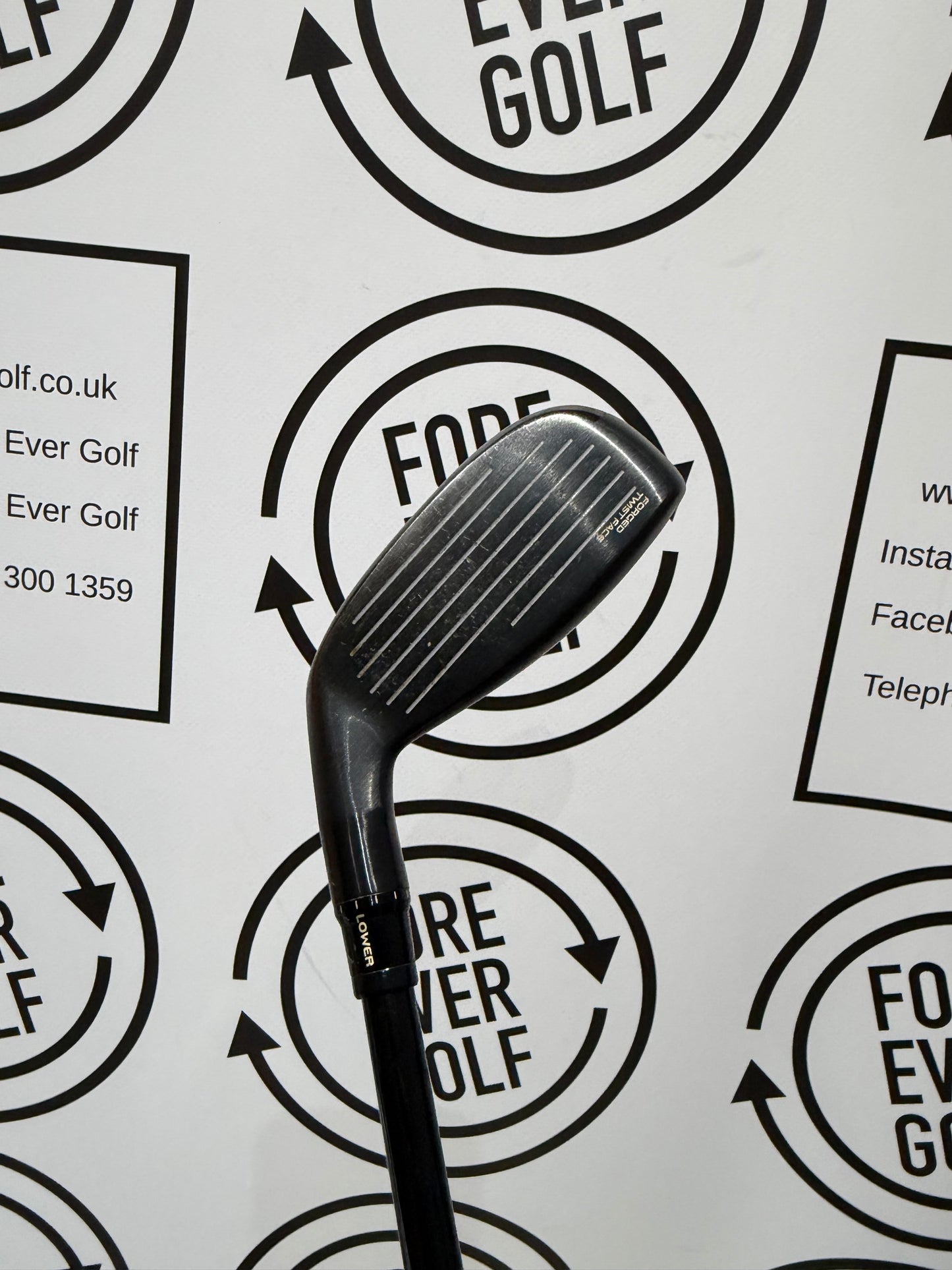 TAYLORMADE Qi10 TOUR 3 HYBRID / 19.5 Deg / RH / 95g X-Stiff Flex