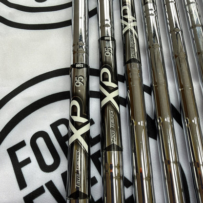 TITLEIST T150/T200 (2023) IRONS / 4 - PW / RH / 95g Stiff Flex / GOOD USED