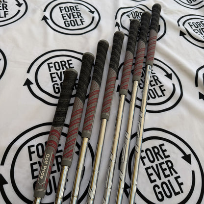 TITLEIST 718 CB IRONS / 4 - PW / Mens RH / S300 AMT White Stiff Flex / GOOD USED